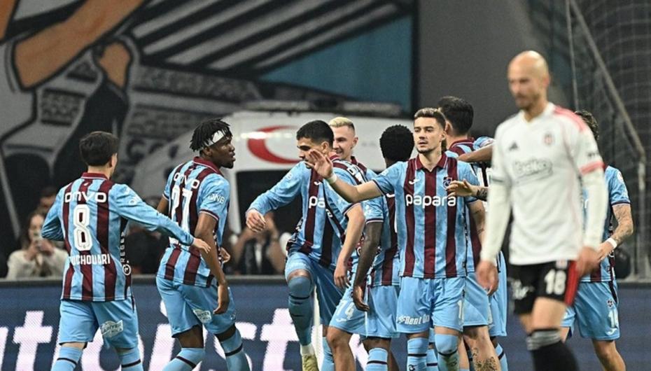 Beşiktaş 1-2 Trabzonspor (Maç Sonucu) Fırtına sezonun son derbisinde Beşiktaş'ı devirdi!