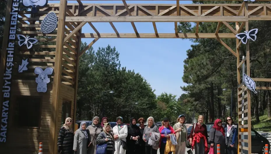Sakarya YADEM yaşlıları Huzur Koridoru’nda