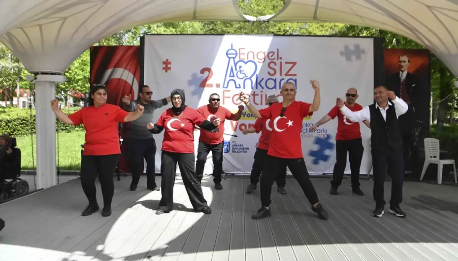 Başkent’te engel yok, şenlik var