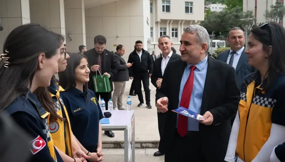 AÇÜ’de ilk yardım farkındalığı etkinliği
