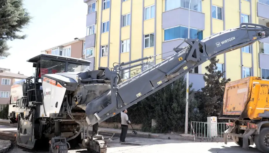 Körfez’de 22 kilometrelik üstyapı çalışması