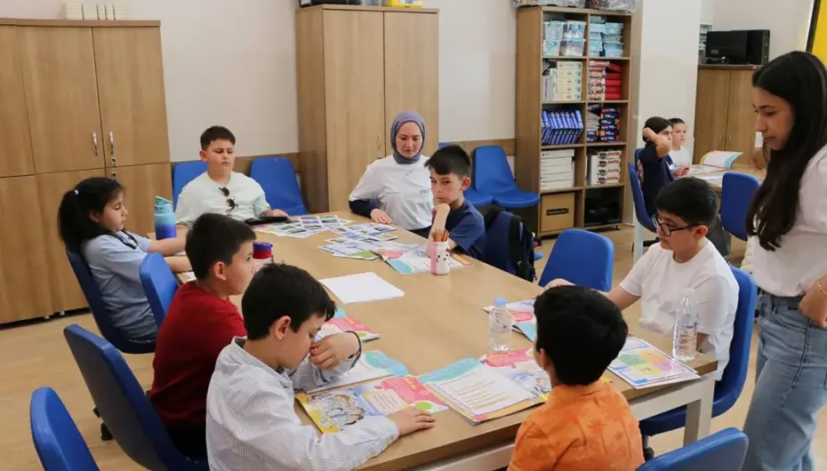Sakarya Büyükşehir’in 'Genç Düşünürler Atölyesi' SGM’de başladı