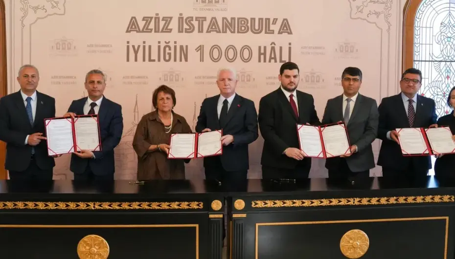 İstanbul'a hayırsever desteği ile katkıya devam