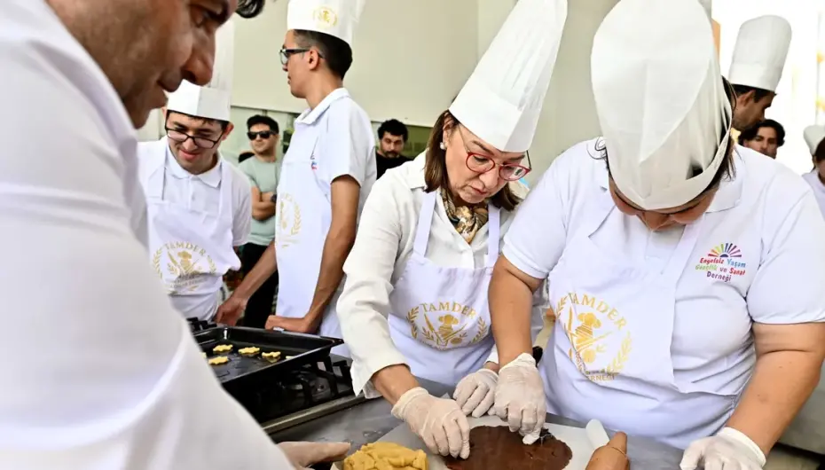 Antalya Muratpaşa’da engelsiz pasta