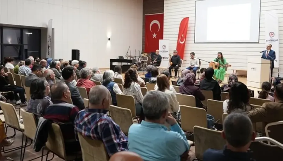 Denizli'de engelsiz sanat gecesi
