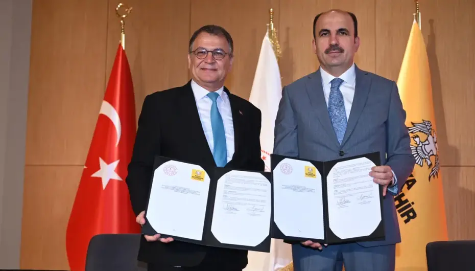 Konya’da özel eğitim öğrencilerine materyal desteği