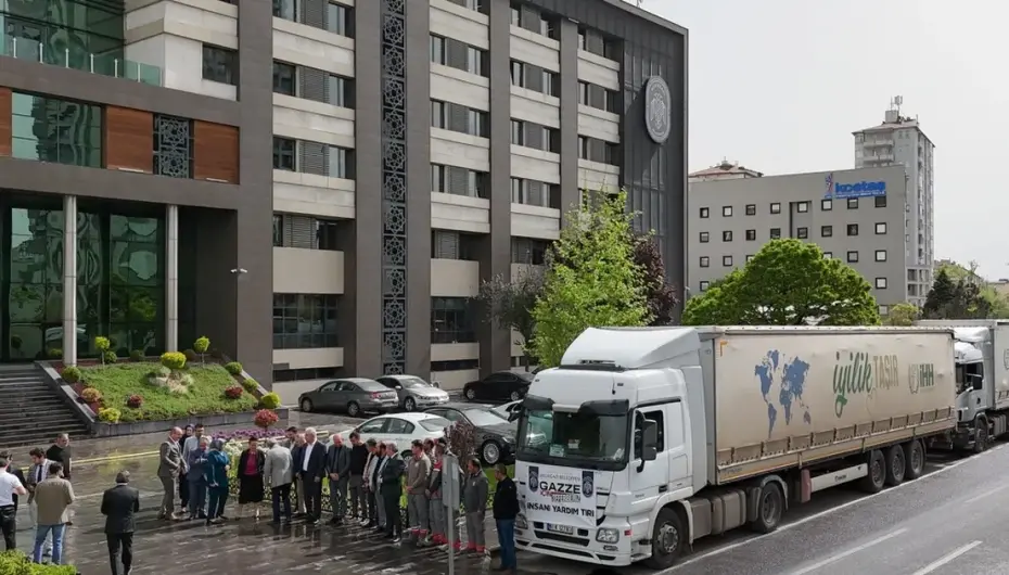Kayseri Melikgazi'den Gazze'ye yardım TIR'ı