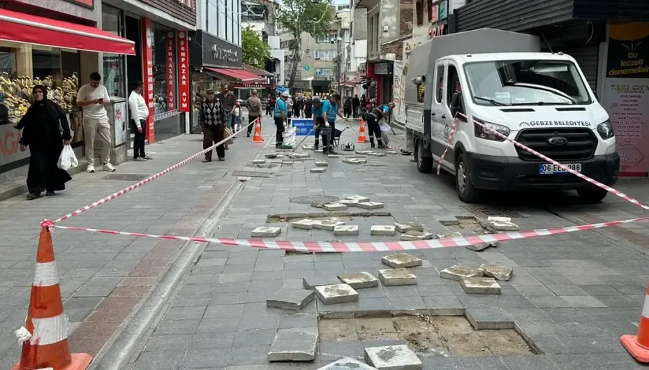 Kocaeli Gebze’de Eskiçarşı’da parke yenileme