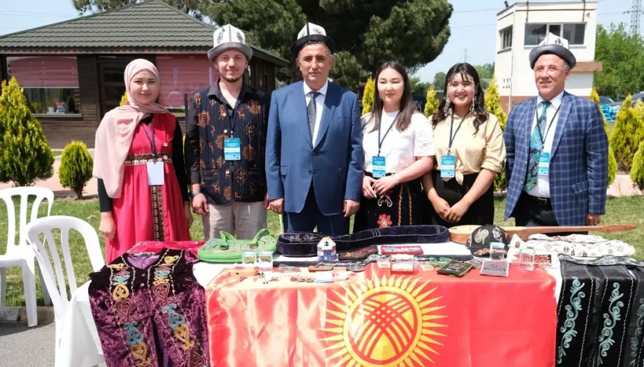 Gebze'de Türk Dünyası teknoloji ve kültür köprüsü kurdu