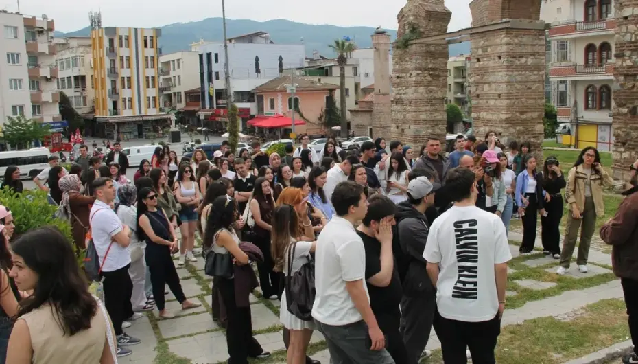 Manisalılar Efes Selçuk’ta tarih ve kültürle buluştu
