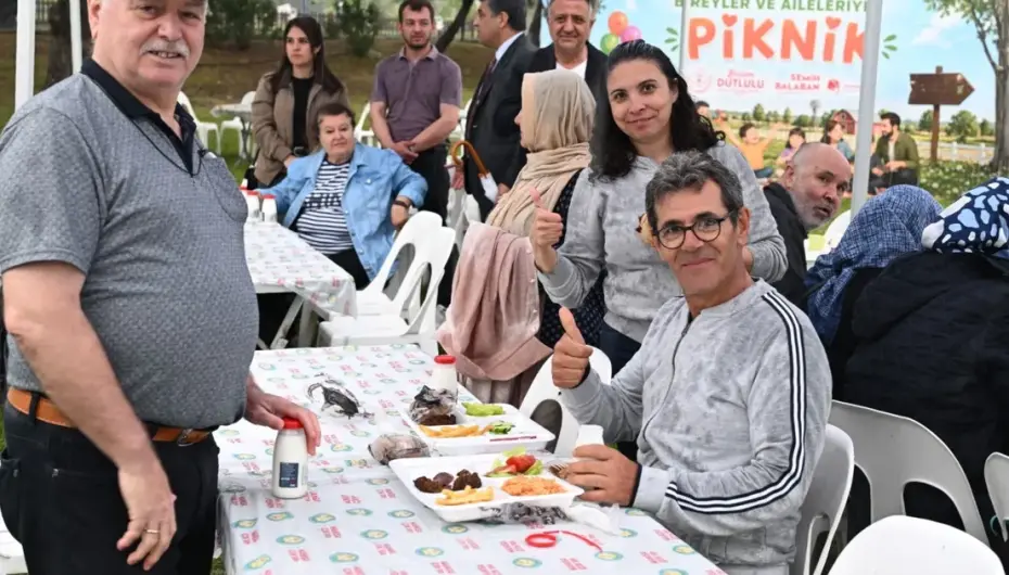 Manisa’da özel bireyler Ortaköy’de piknikte buluştu