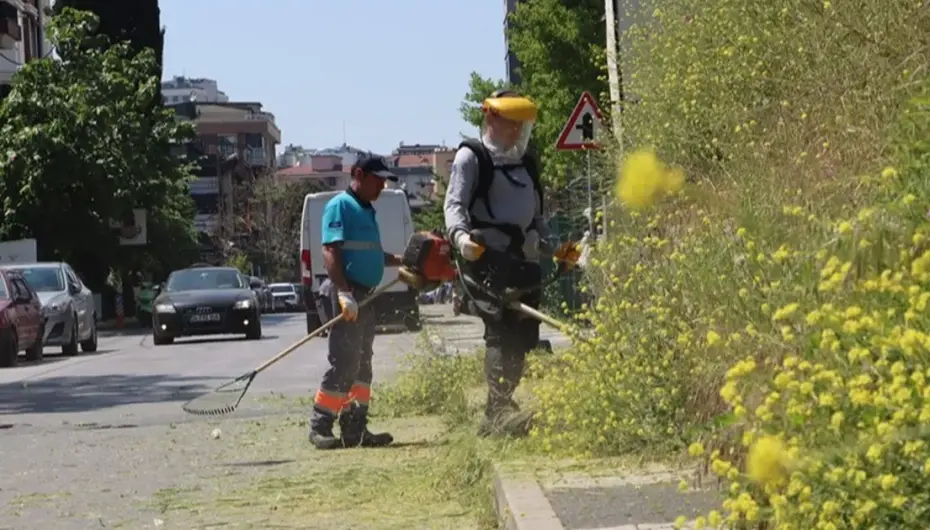 İstanbul Maltepe’de çevre düzenleme çalışmaları sürüyor