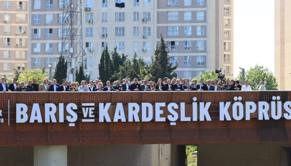 İstanbul Esenyurt'ta 'Barış ve Kardeşlik' Köprüsü açıldı