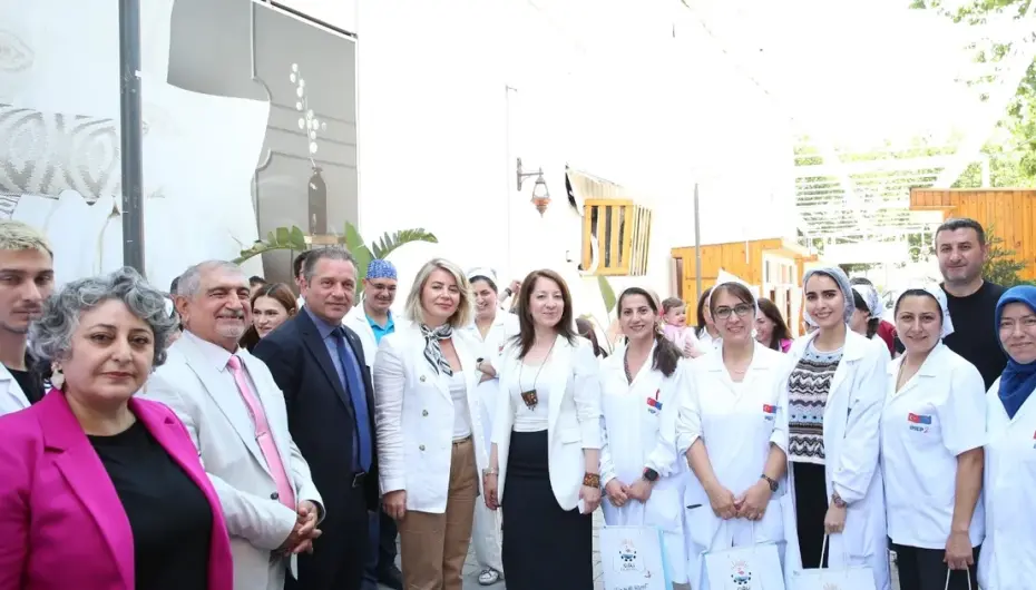 Çiğli’de ikinci dönem pastacılık kursu tamamlandı