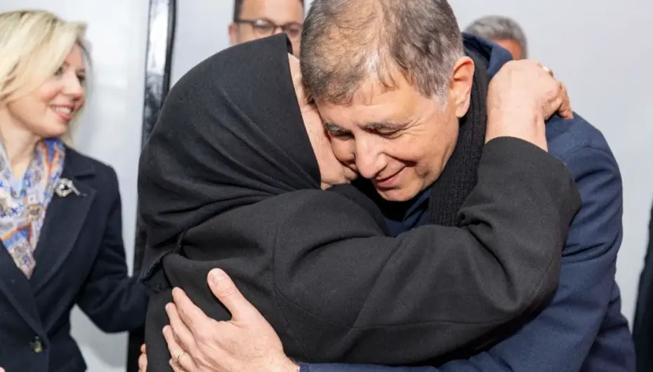 Emekli ‘açız’ dedi, Büyükşehir el uzattı