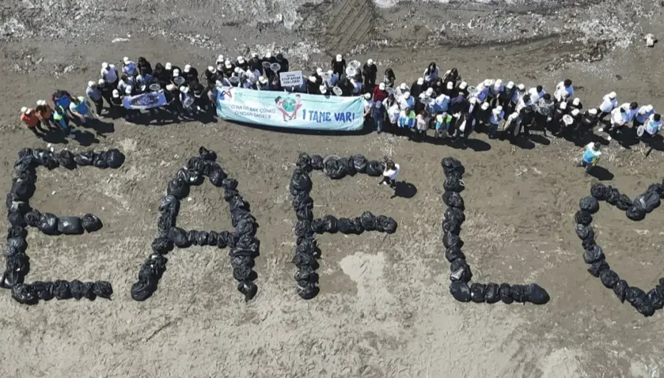 Mersin'de sahil seferberliği
