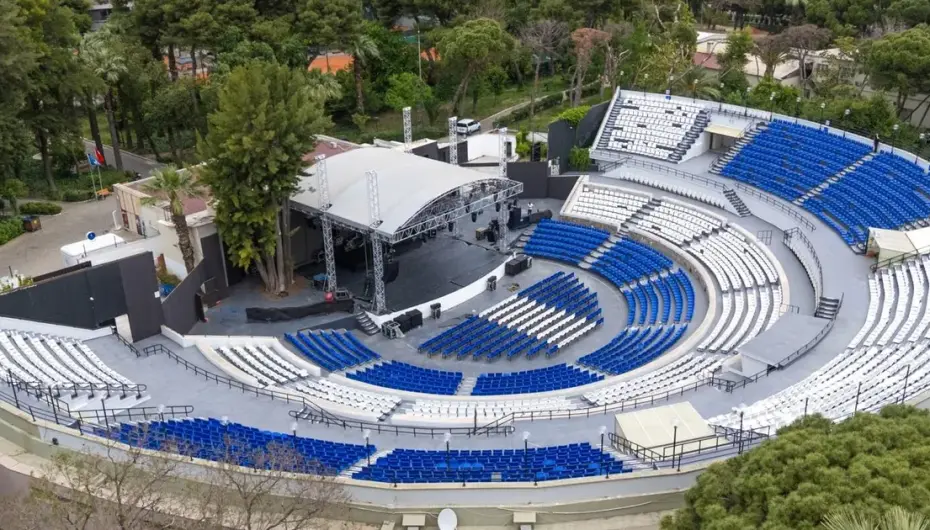 İzmir'de Açıkhava’ya VIP konforu