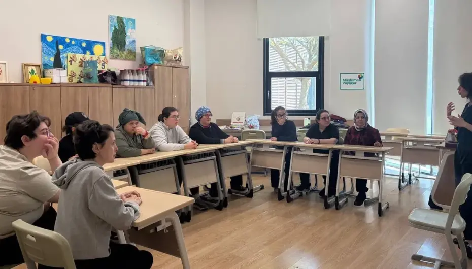 Sakarya'da özel gereksinimli gençlere güvenli yaşam eğitimi