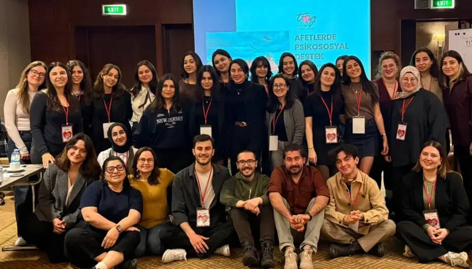 Depremden etkilenen gençler için psikososyal destek