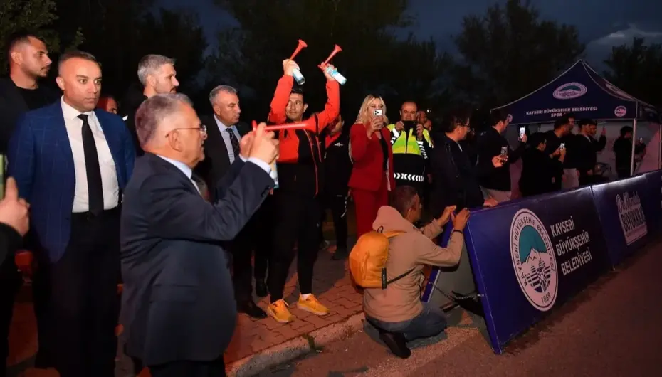 Kayseri'de Gece Koşusu coşkusu