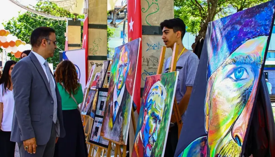 İzmir'de 'Marifetli Gençlik' etkinlikleri sürüyor