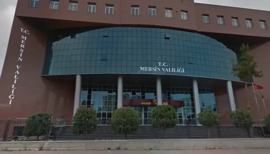 SON DAKİKA! Mersin Valiliği açıkladı: Tarsus’taki silahlı saldırının faili ölü ele geçirildi!