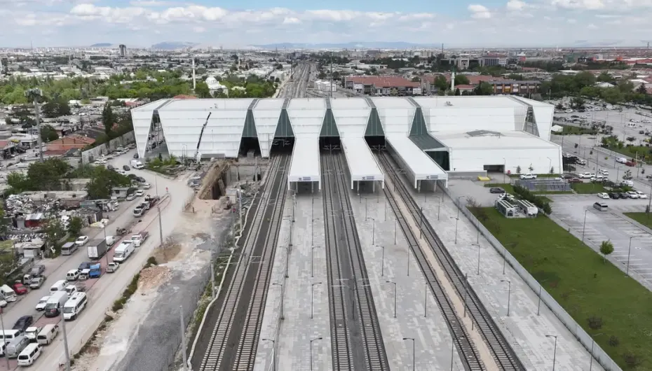 Konya Selçuklu YHT Gar bölgesine Büyükşehir'den aktarma noktası