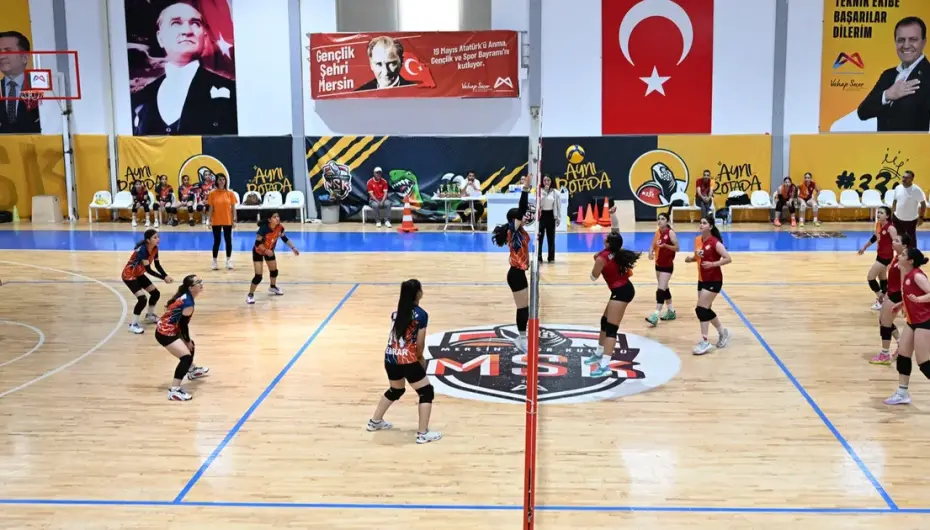 Gençlerin bayramı Mersin'de turnuvalarıyla taçlandı