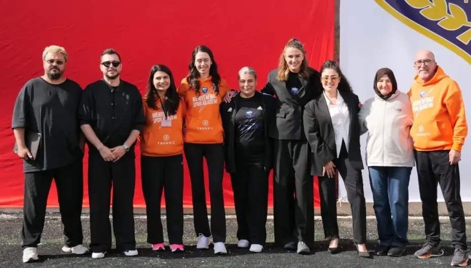 Meryem Boz, kadın hükümlü ve tutuklularla buluştu