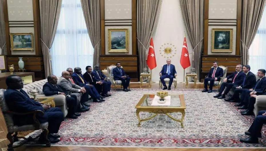 Cumhurbaşkanı Erdoğan, Sudan Başbakanı İdris’i kabul etti!