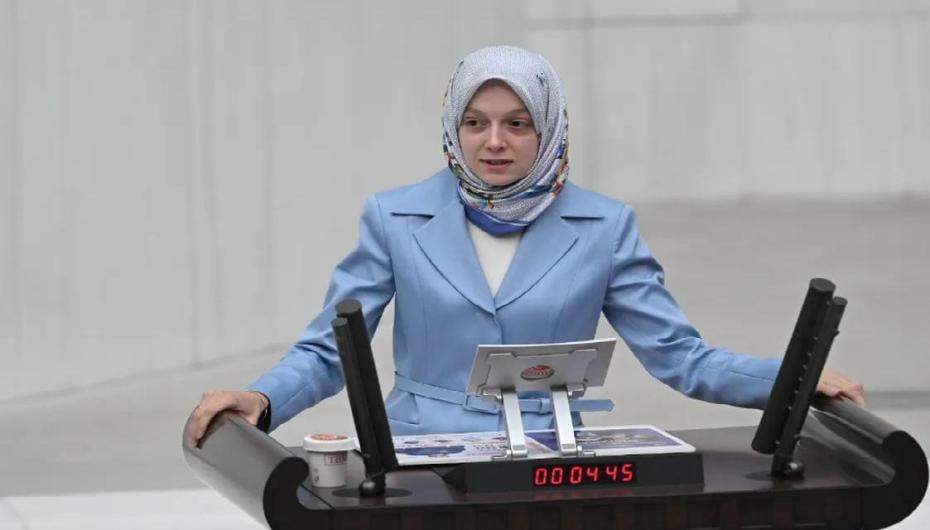AK Partili Aydemir’den CHP’li Başarır’a tepki!