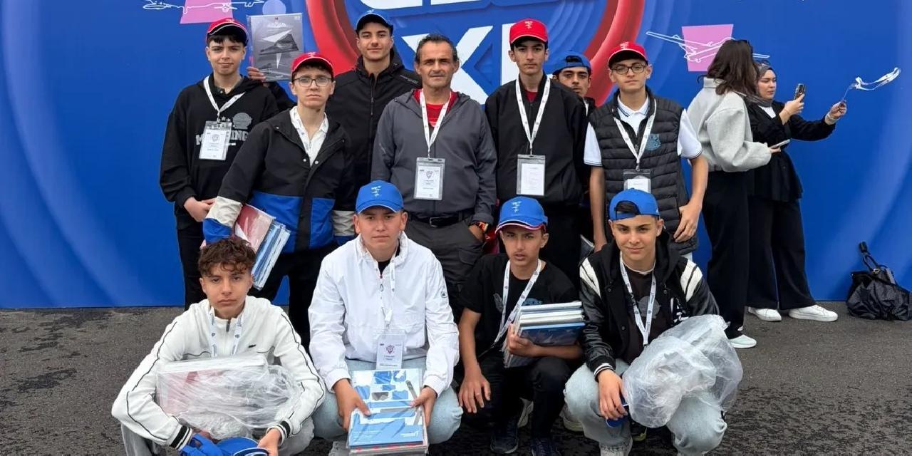 Sakarya Karasulu öğrencilerden TUSAŞ çıkarması