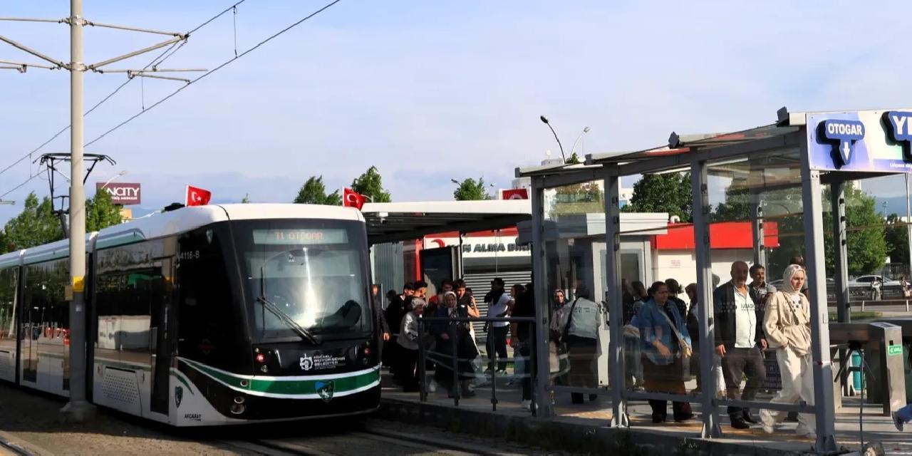 Kocaeli’de çift dizi tramvay dönemi başlıyor