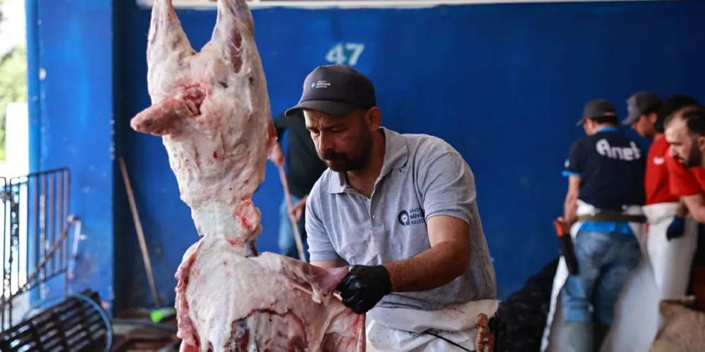 Antalya Büyükşehir’den Kurban Bayramı’nda hijyenik kesim hizmeti