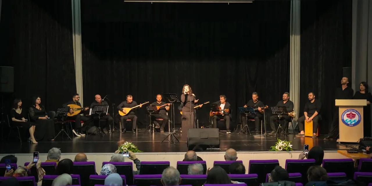 Trabzon'da türküler gönüllere dokundu