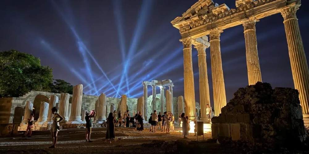 Gece müzeciliğinde yeni sezon... 20 müze ve ören yeri gece ziyarete açıldı