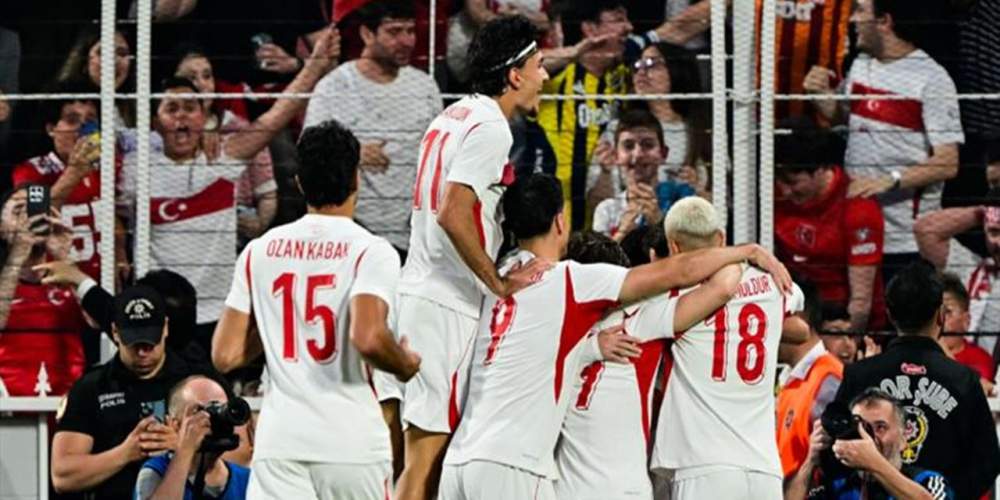 Türkiye 4-0 Makedonya (Maç Sonucu) Bizim çocuklar şov yaptı!