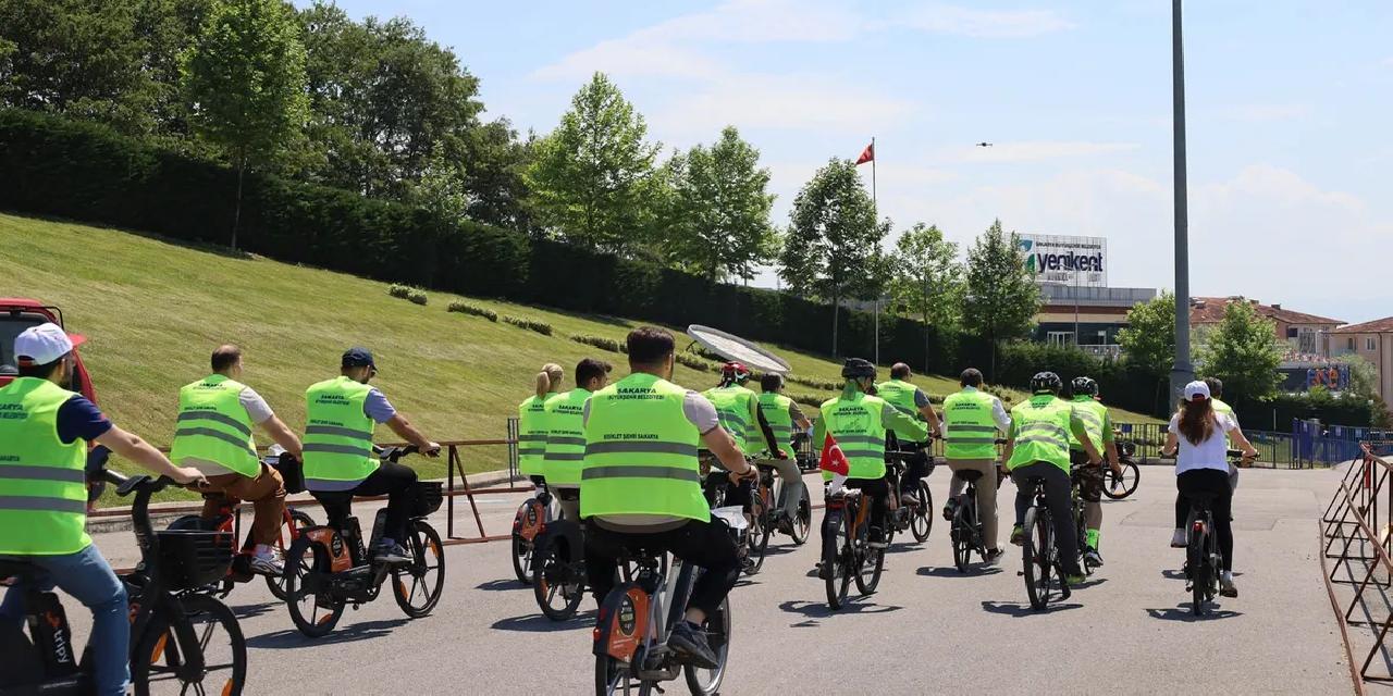 Dünya Bisiklet Günü’nde sağlıklı yaşam için pedal çevirdiler