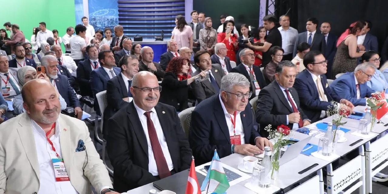 Özbekistan’da KGK Paneli’nde medyanın geleceği tartışıldı