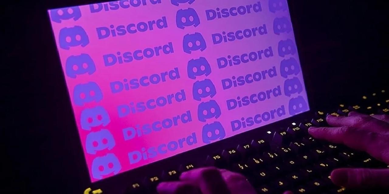 Uraloğlu'ndan Discord müjdesi