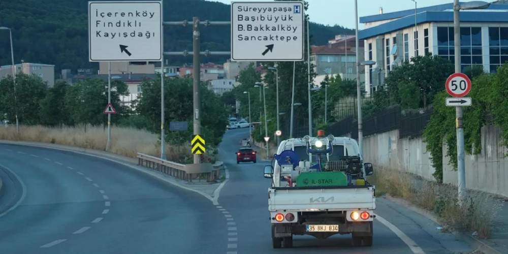 İstanbul Maltepe’de sokak ilaçlamaları sürüyor
