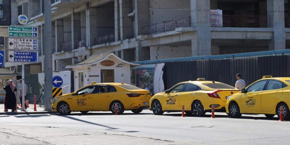 Sakarya'da taksi durakları tek tıkla görülebilecek