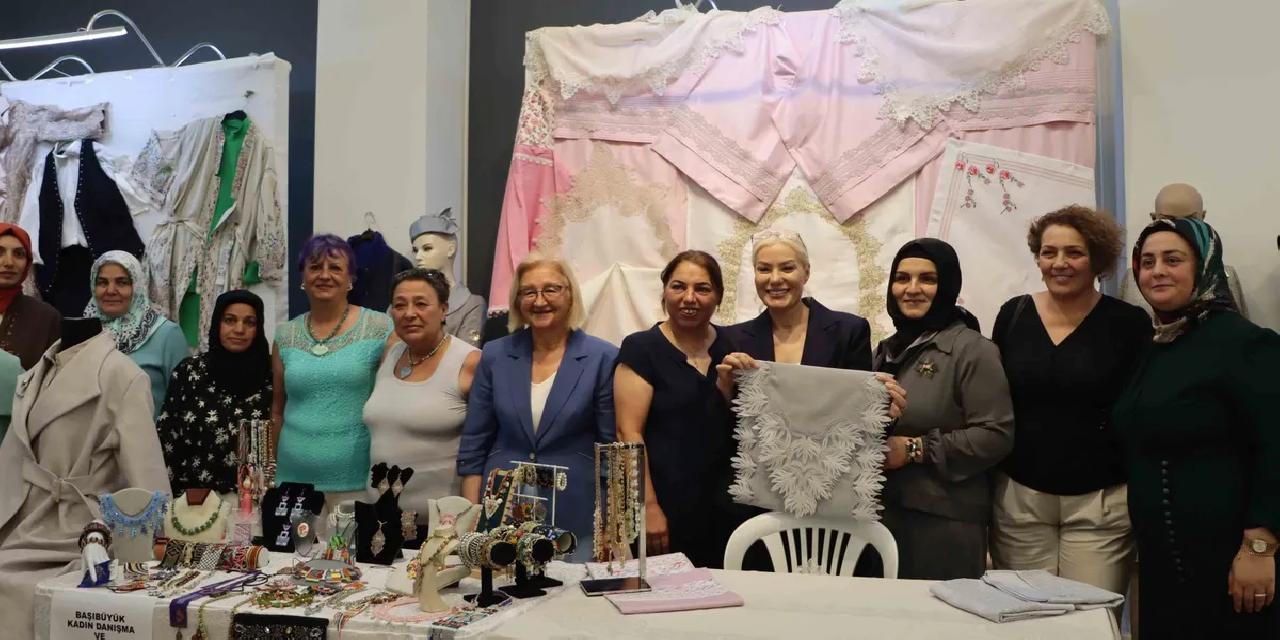 İstanbul Maltepe'de ‘Öğrenen ve Üreten Aileler’in emekleri sergilendi