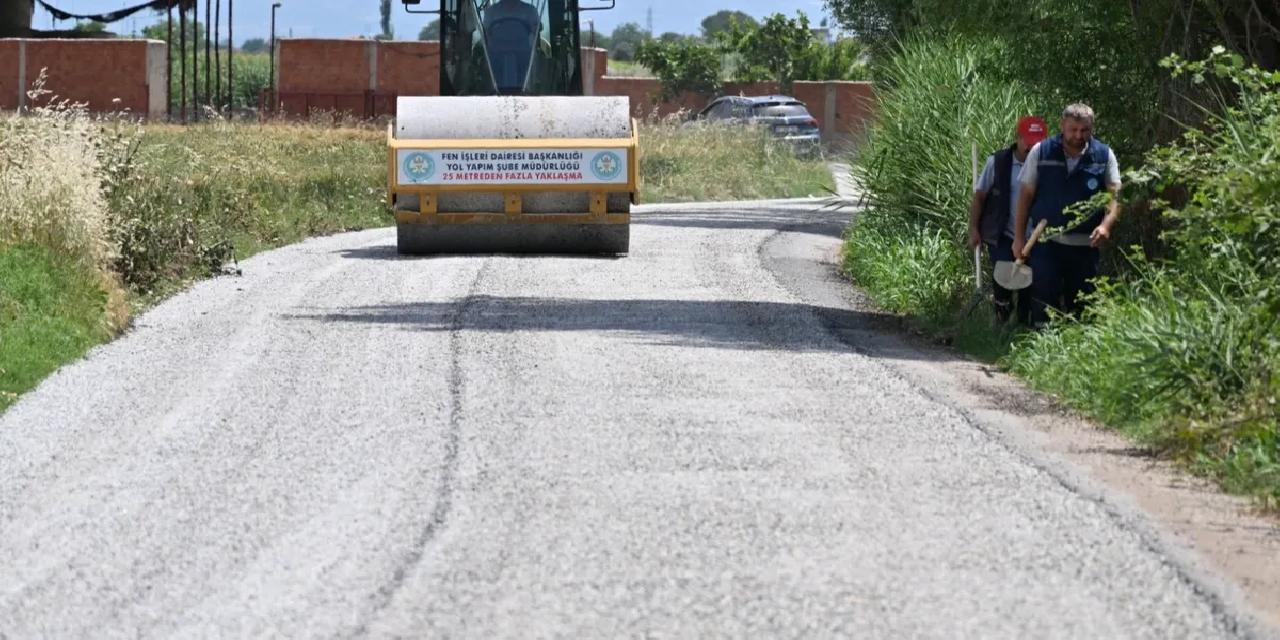Manisa'da 5 mahalleyi bağlayan yol baştan sona yenilendi