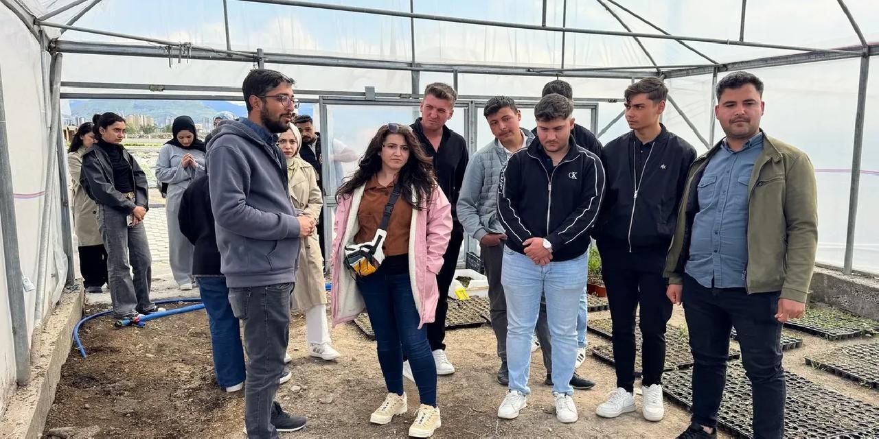 Kayseri'de üniversite öğrencilerine tarım eğitimi