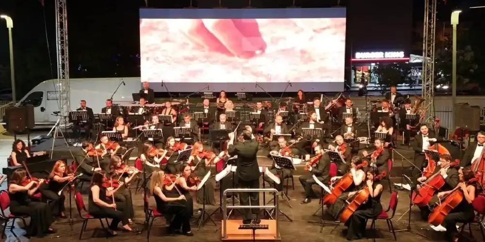 Muğla’da sanatseverlere çifte konser