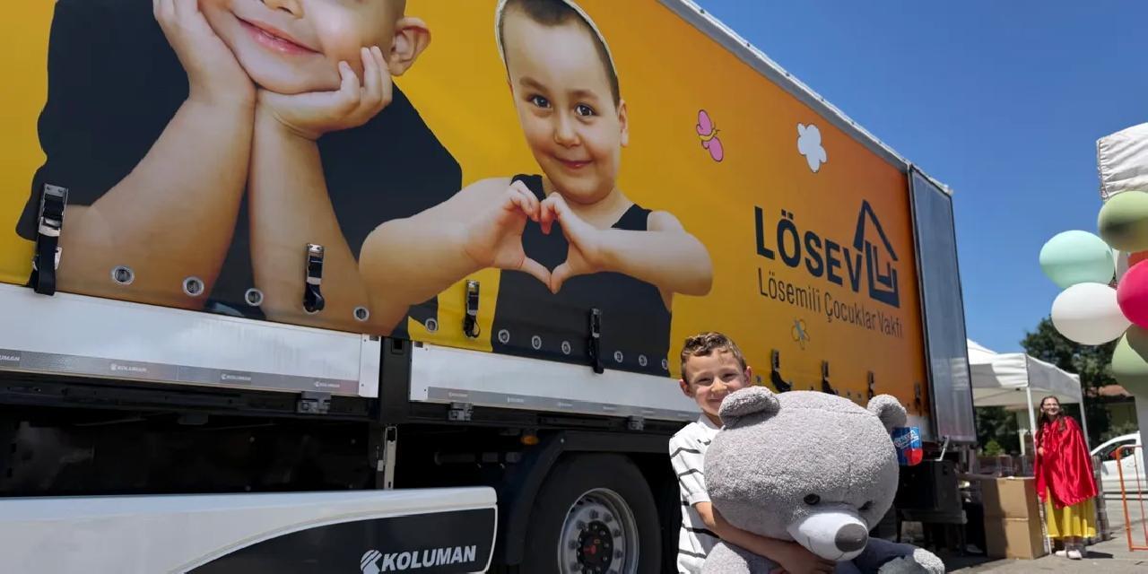 LÖSEV’in 'İyilik Tırı' Marmaralı ailelerle buluştu