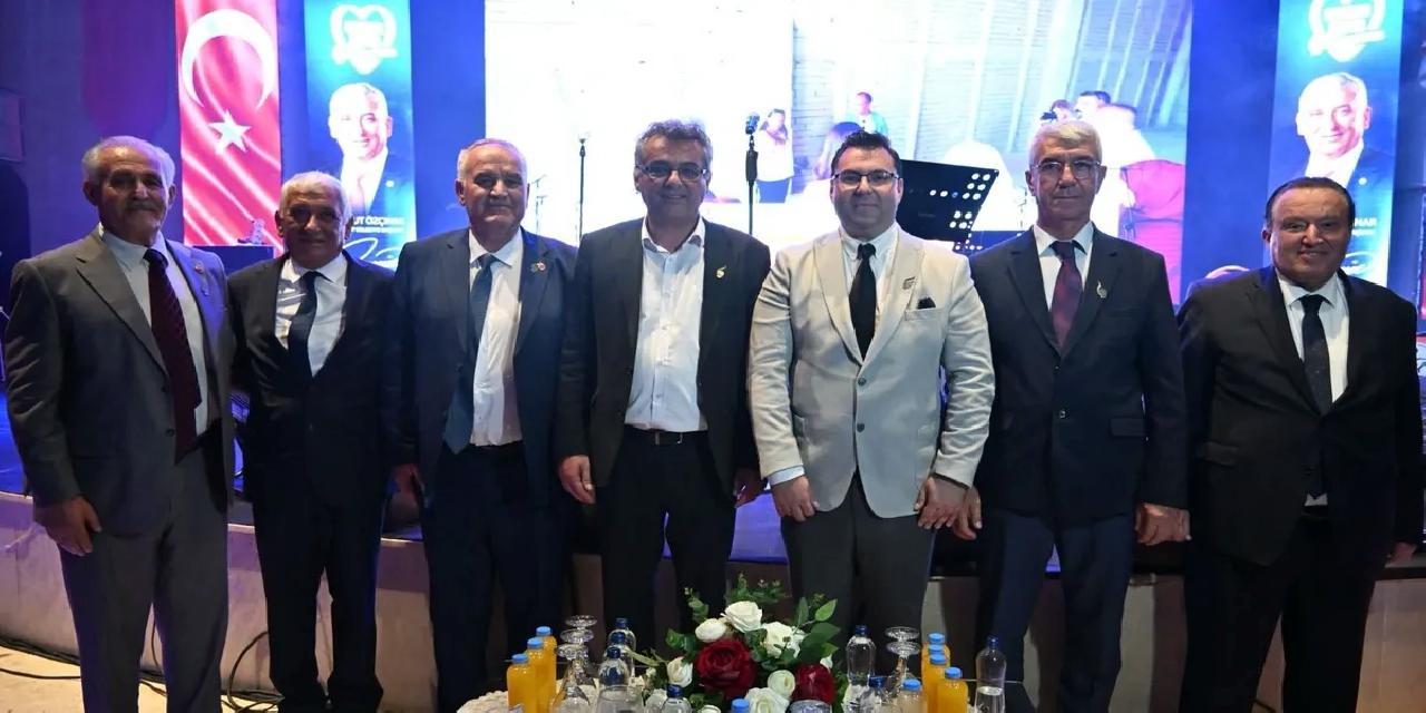 Manisa Büyükşehir heyeti Güzelyurt Portakal Festivali’ne katıldı