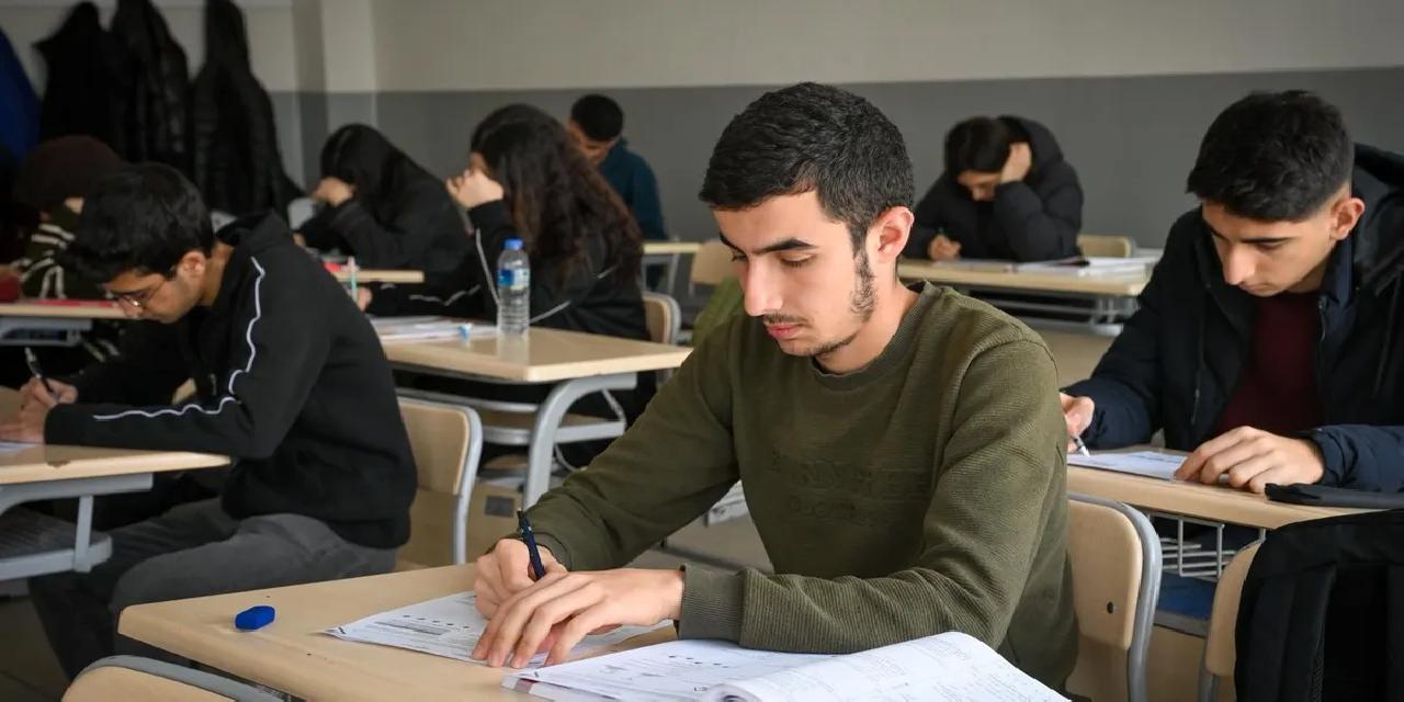 Malatya Büyükşehir Belediyesi 507 öğrenciyi YKS’ye hazırladı