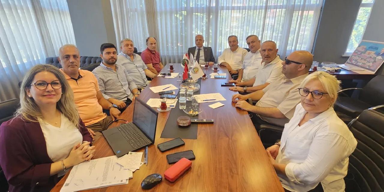 Artvin Ticaret Borsası Arhavi’de istişare toplantısı düzenledi